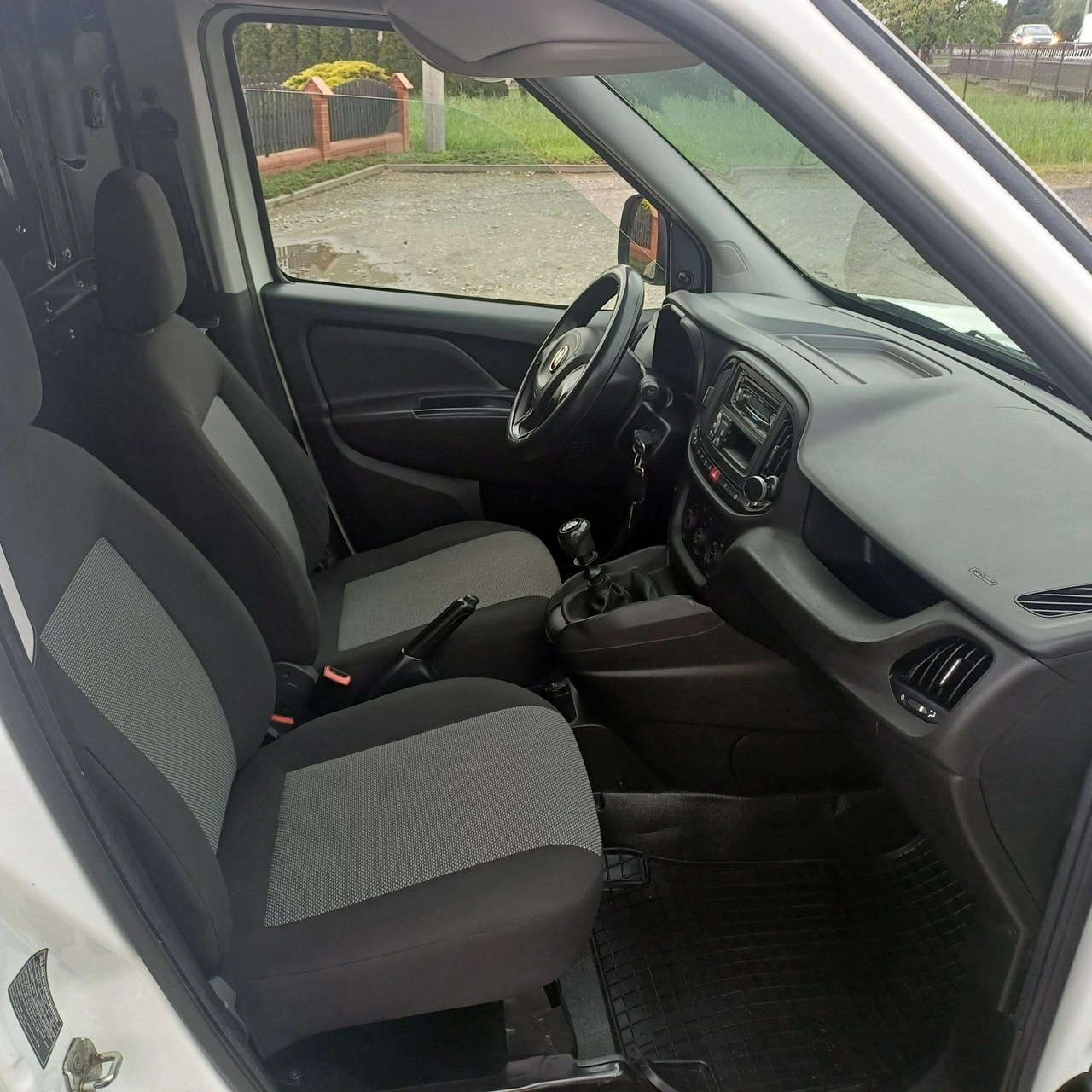 Fiat Doblo - Zdjęcie 14