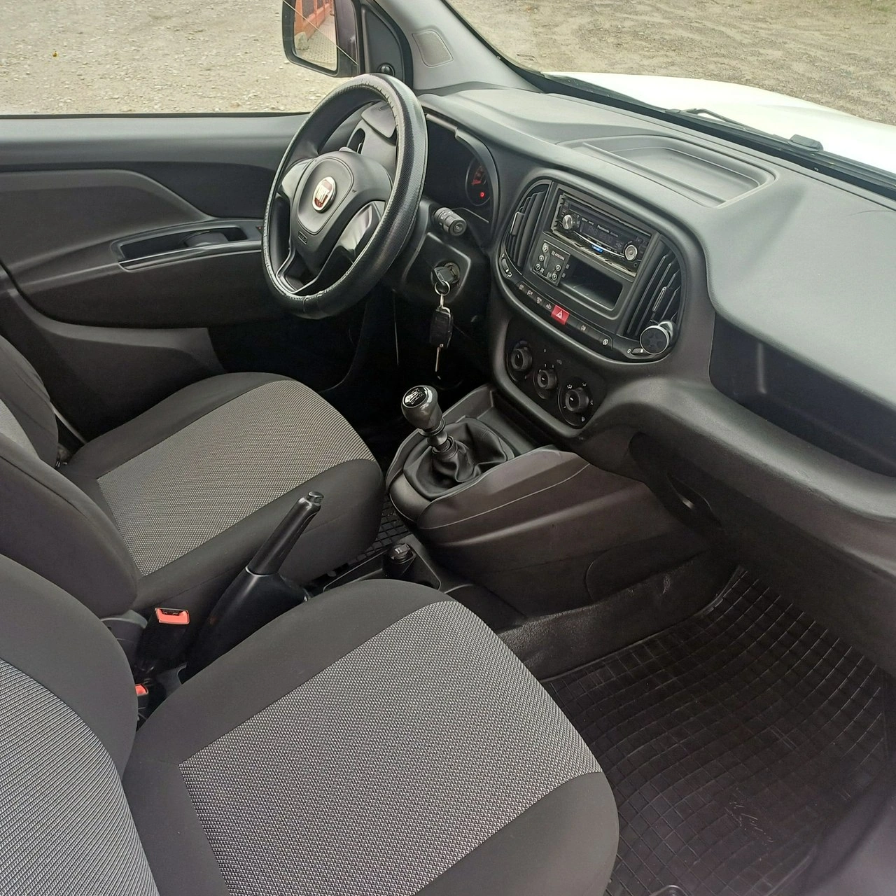 Fiat Doblo - Zdjęcie 15