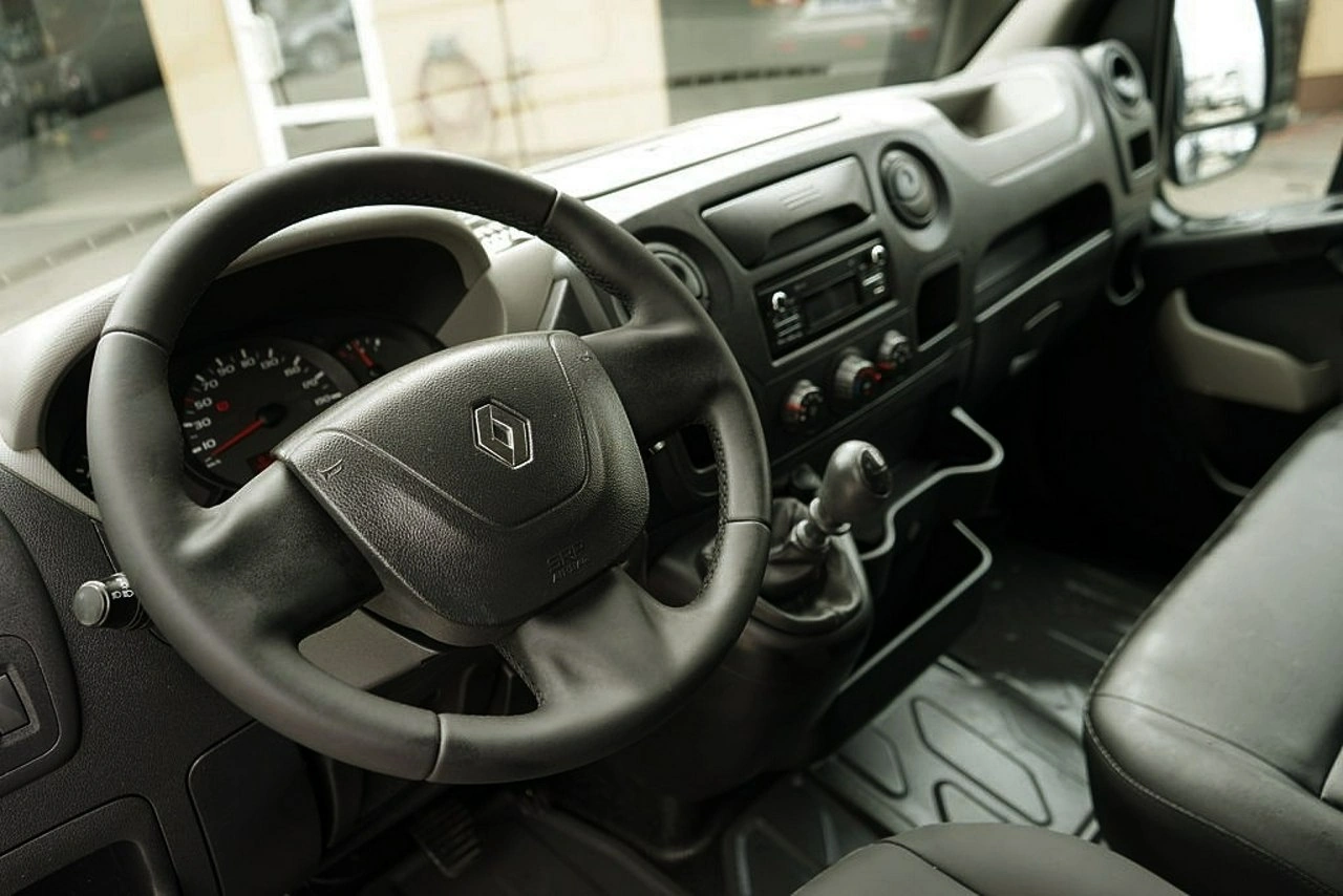 Renault Master - Zdjęcie 15
