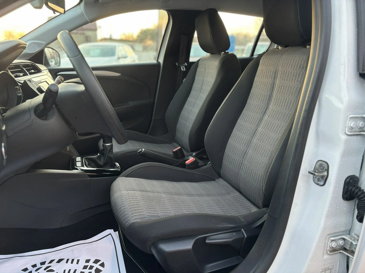 Opel Corsa - Zdjęcie 14