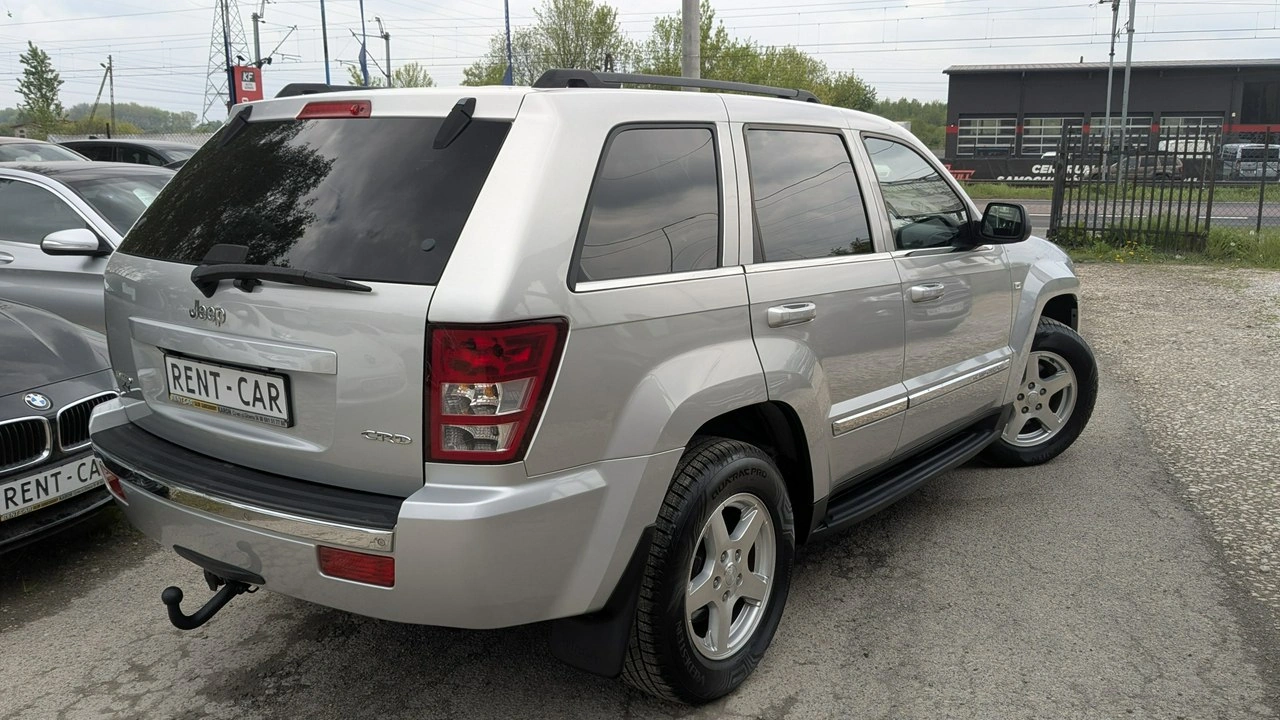Jeep Grand Cherokee - Zdjęcie 10