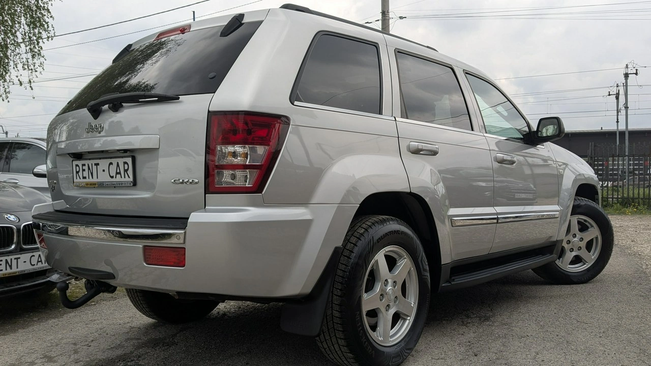 Jeep Grand Cherokee - Zdjęcie 11