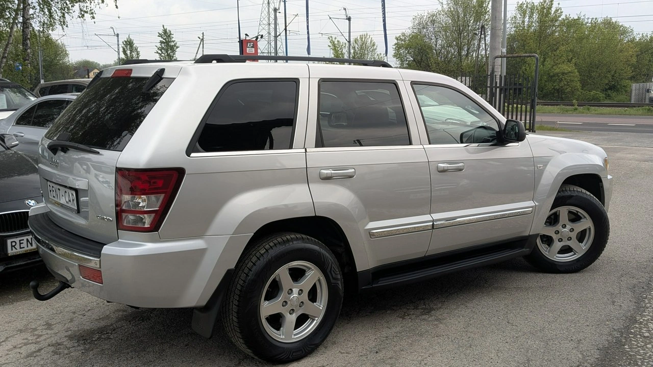 Jeep Grand Cherokee - Zdjęcie 12