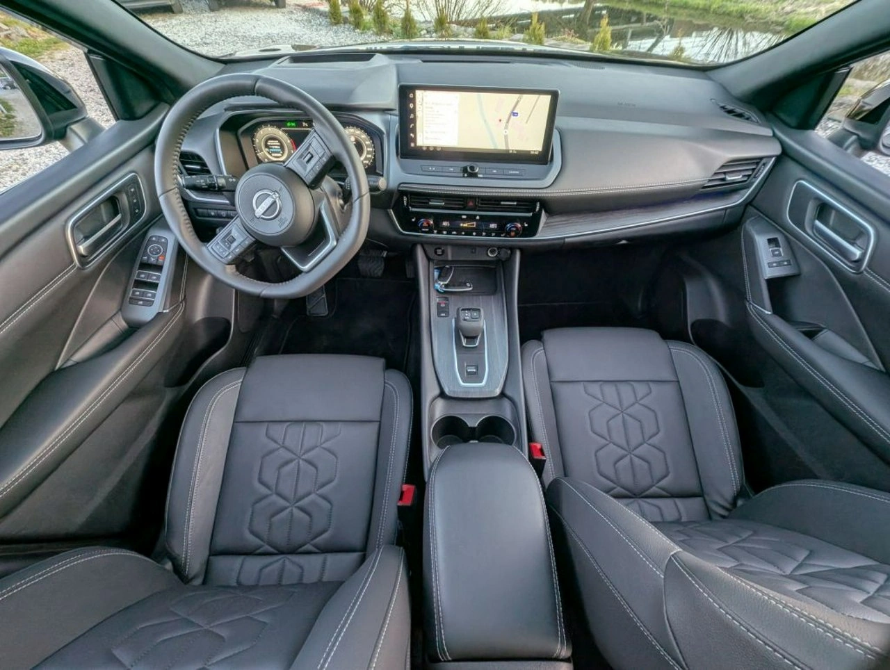 Nissan Qashqai - Zdjęcie 13
