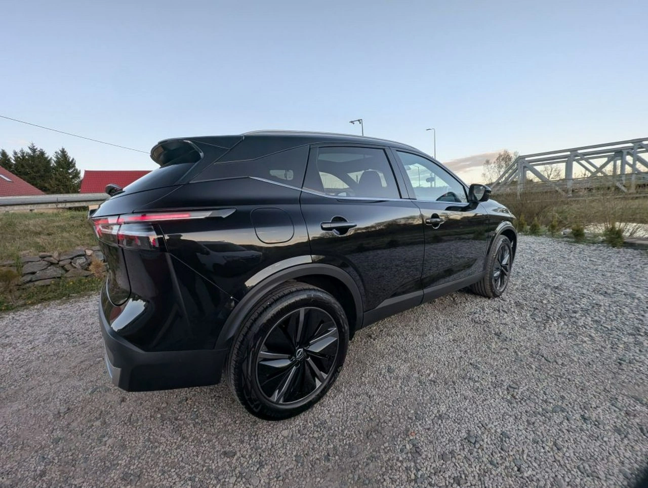 Nissan Qashqai - Zdjęcie 4