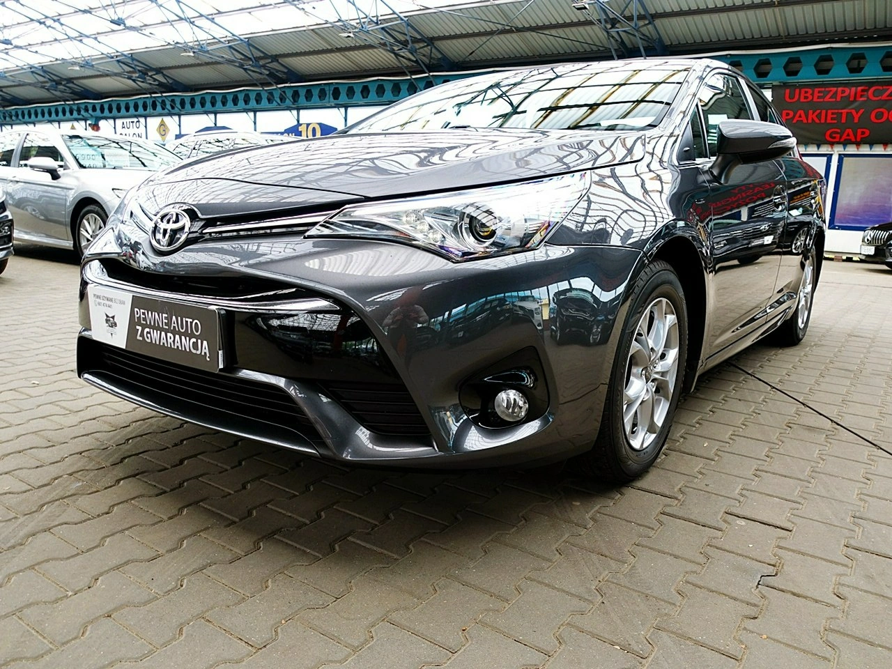Toyota Avensis - Zdjęcie 7