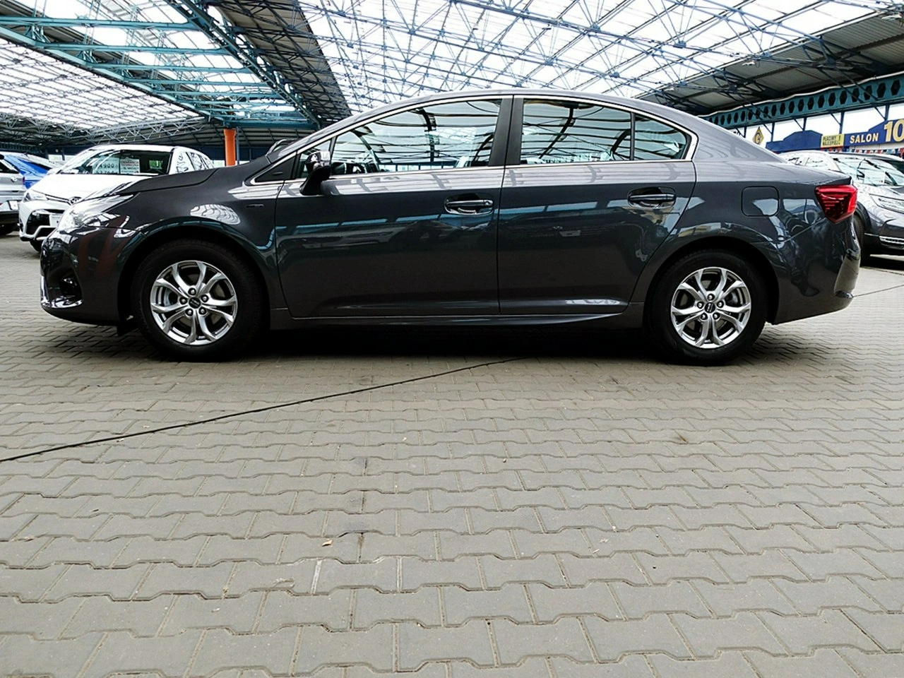 Toyota Avensis - Zdjęcie 46