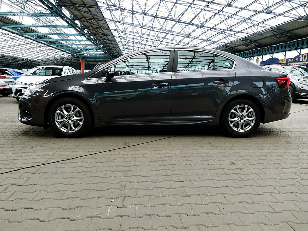 Toyota Avensis - Zdjęcie 63