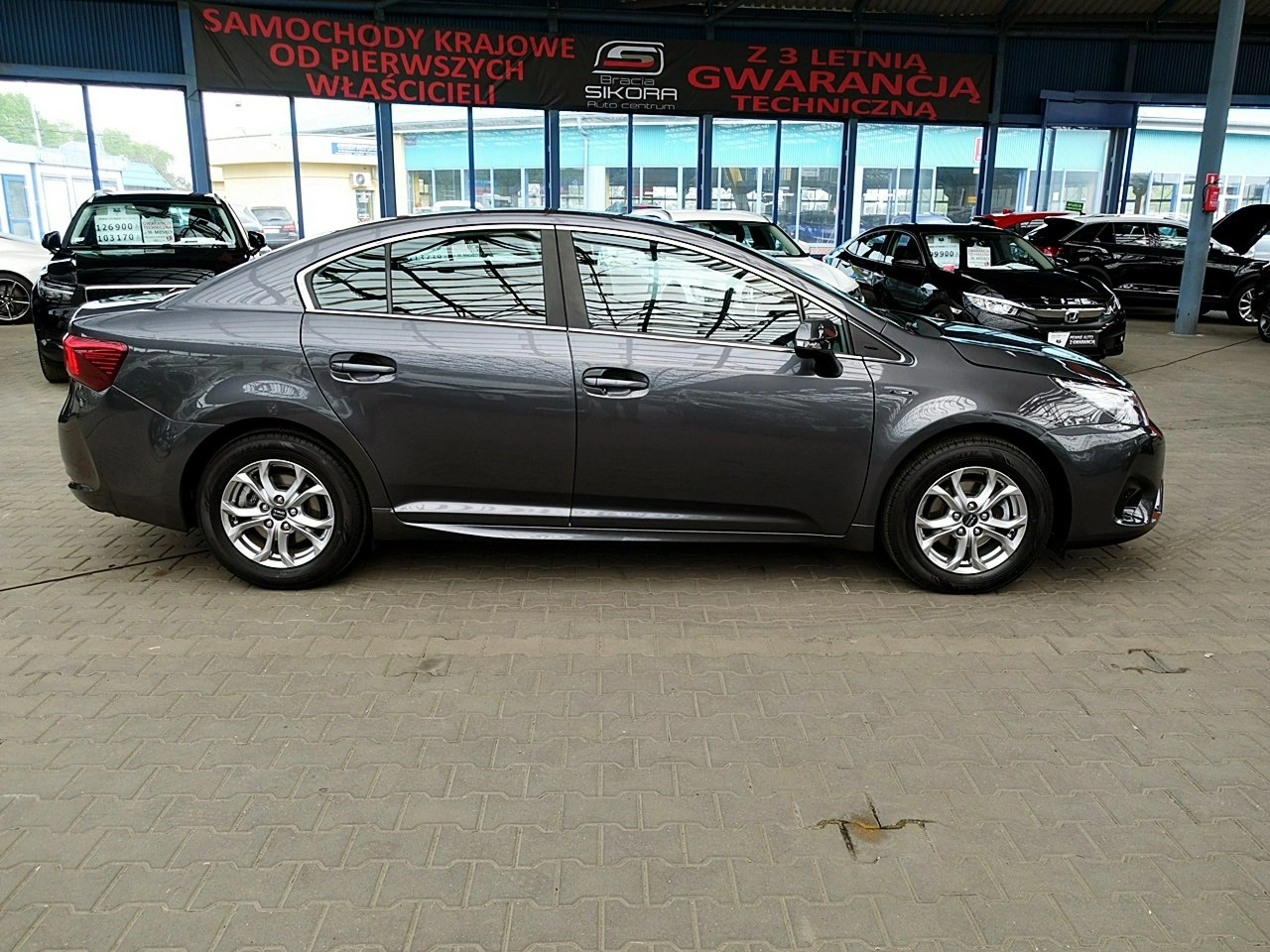 Toyota Avensis - Zdjęcie 51