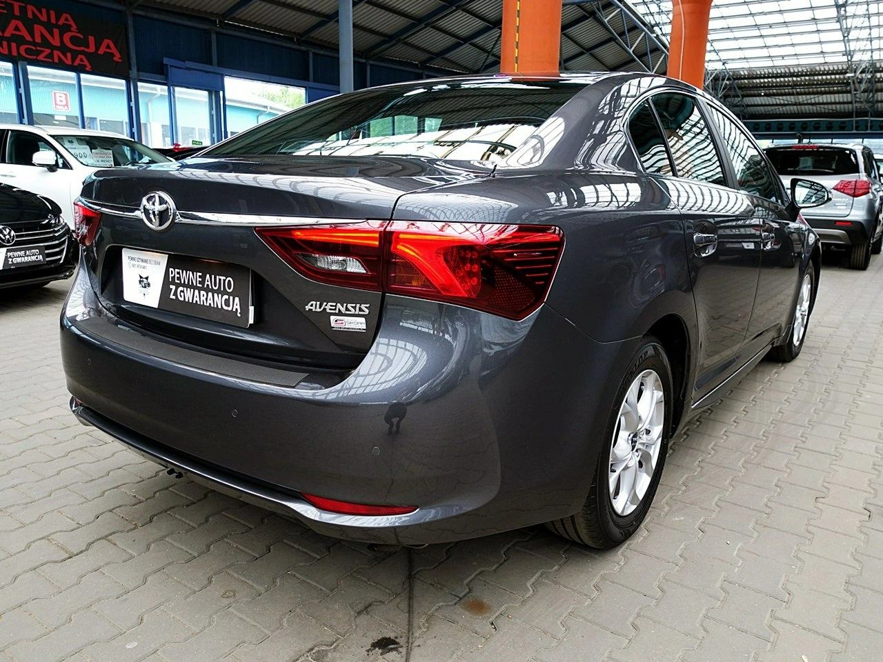 Toyota Avensis - Zdjęcie 9