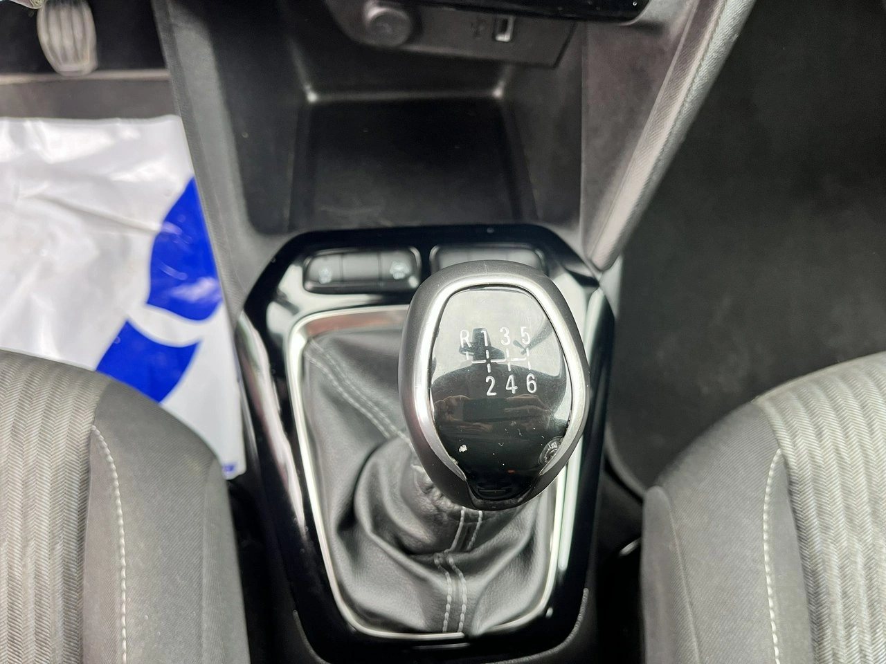 Opel Corsa - Zdjęcie 17
