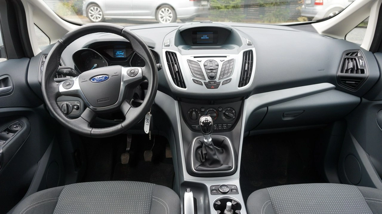 Ford C-MAX - Zdjęcie 9
