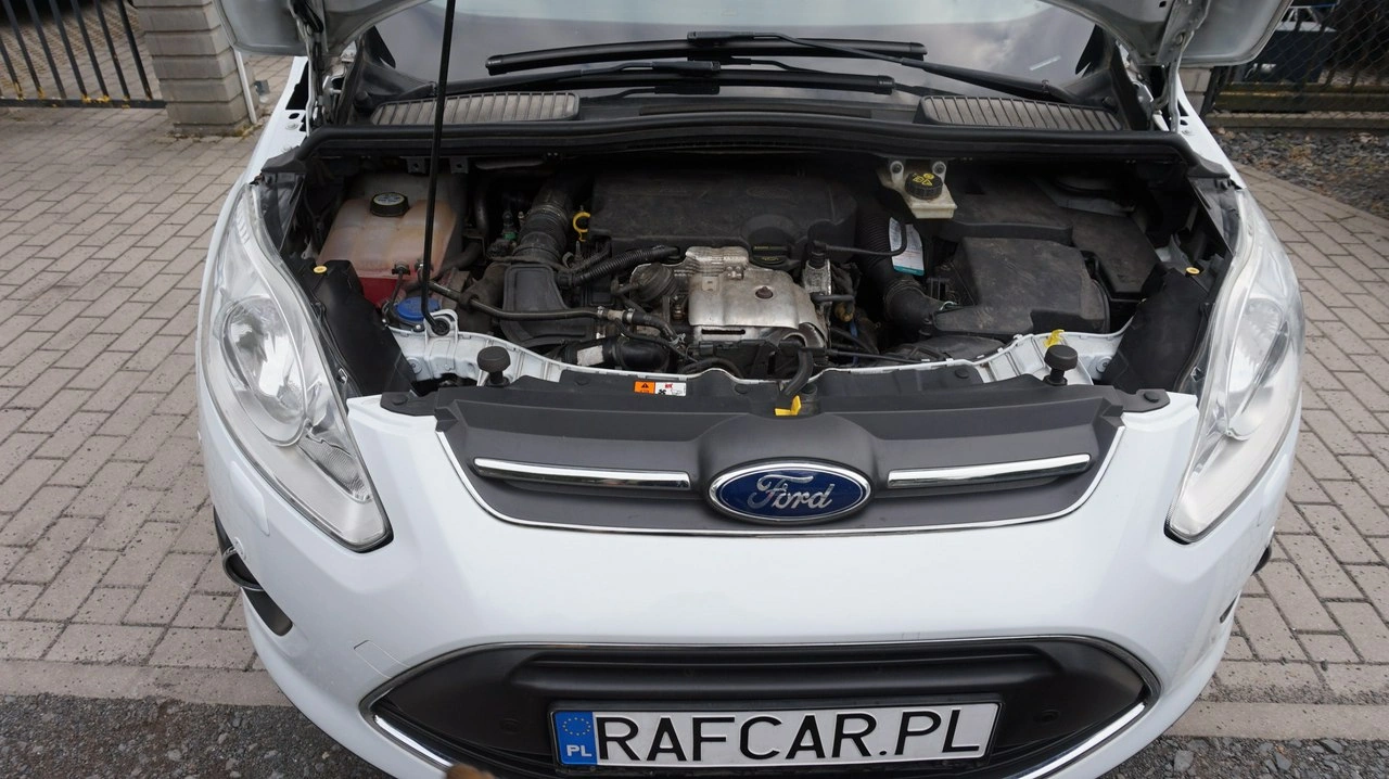Ford C-MAX - Zdjęcie 12