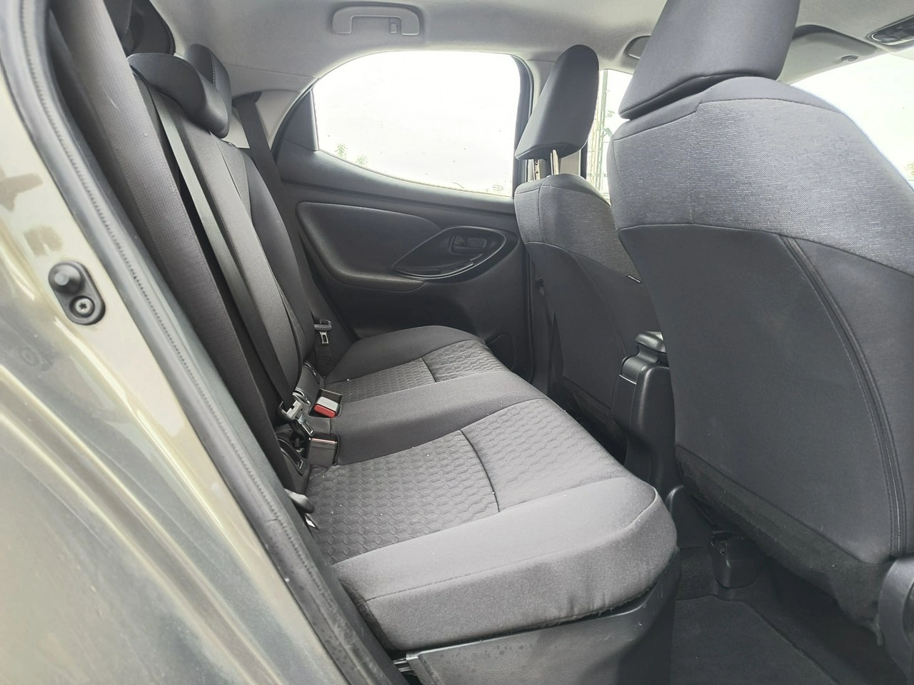 Toyota Yaris - Zdjęcie 10