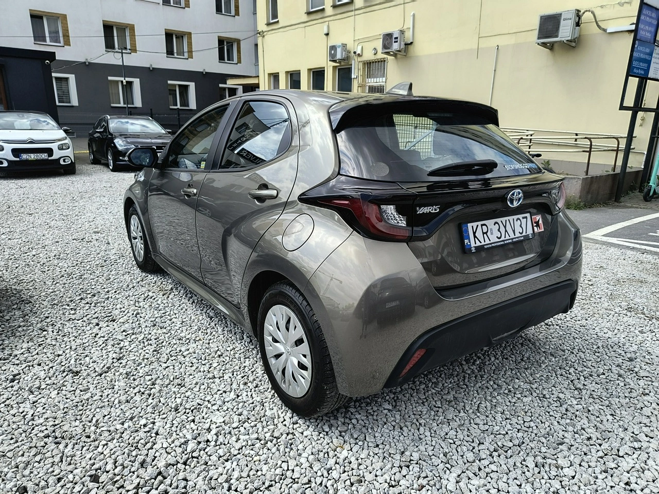 Toyota Yaris - Zdjęcie 34