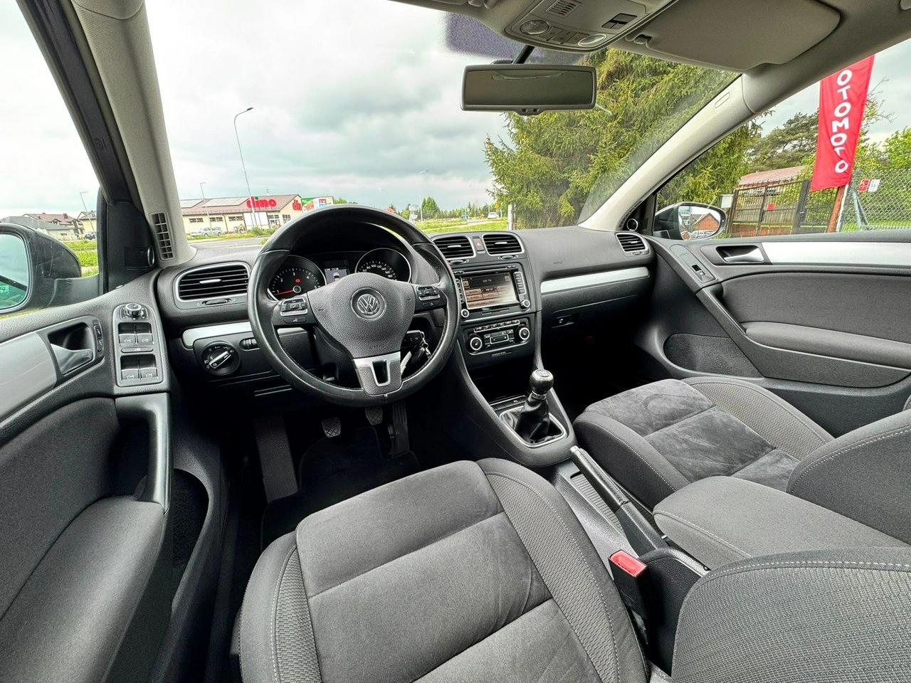 Volkswagen Golf - Zdjęcie 26