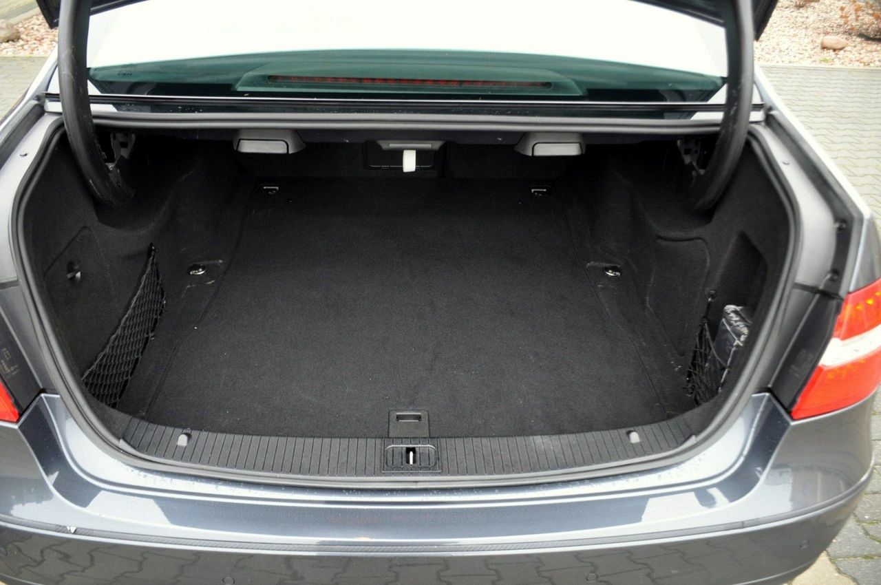 Mercedes E 350 - Zdjęcie 37