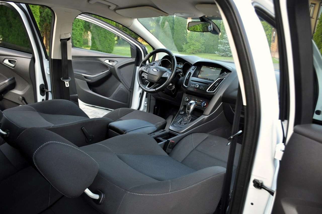 Ford Focus - Zdjęcie 22