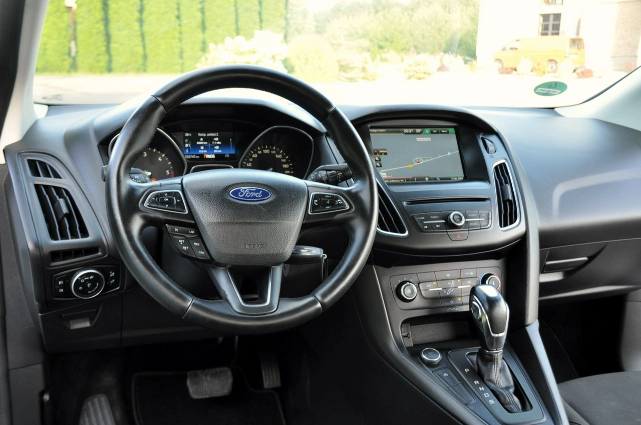 Ford Focus - Zdjęcie 28