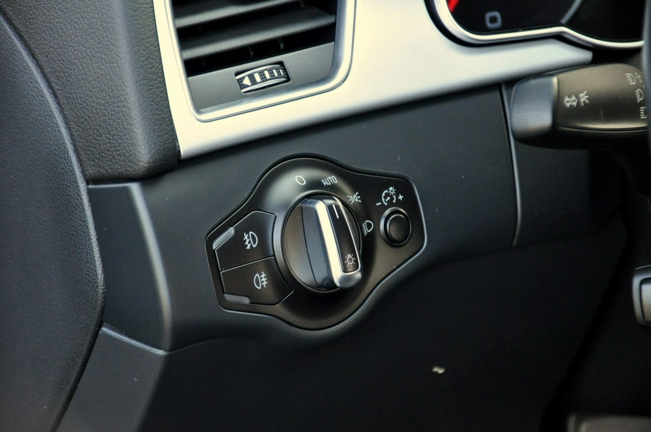 Audi A5 - Zdjęcie 36