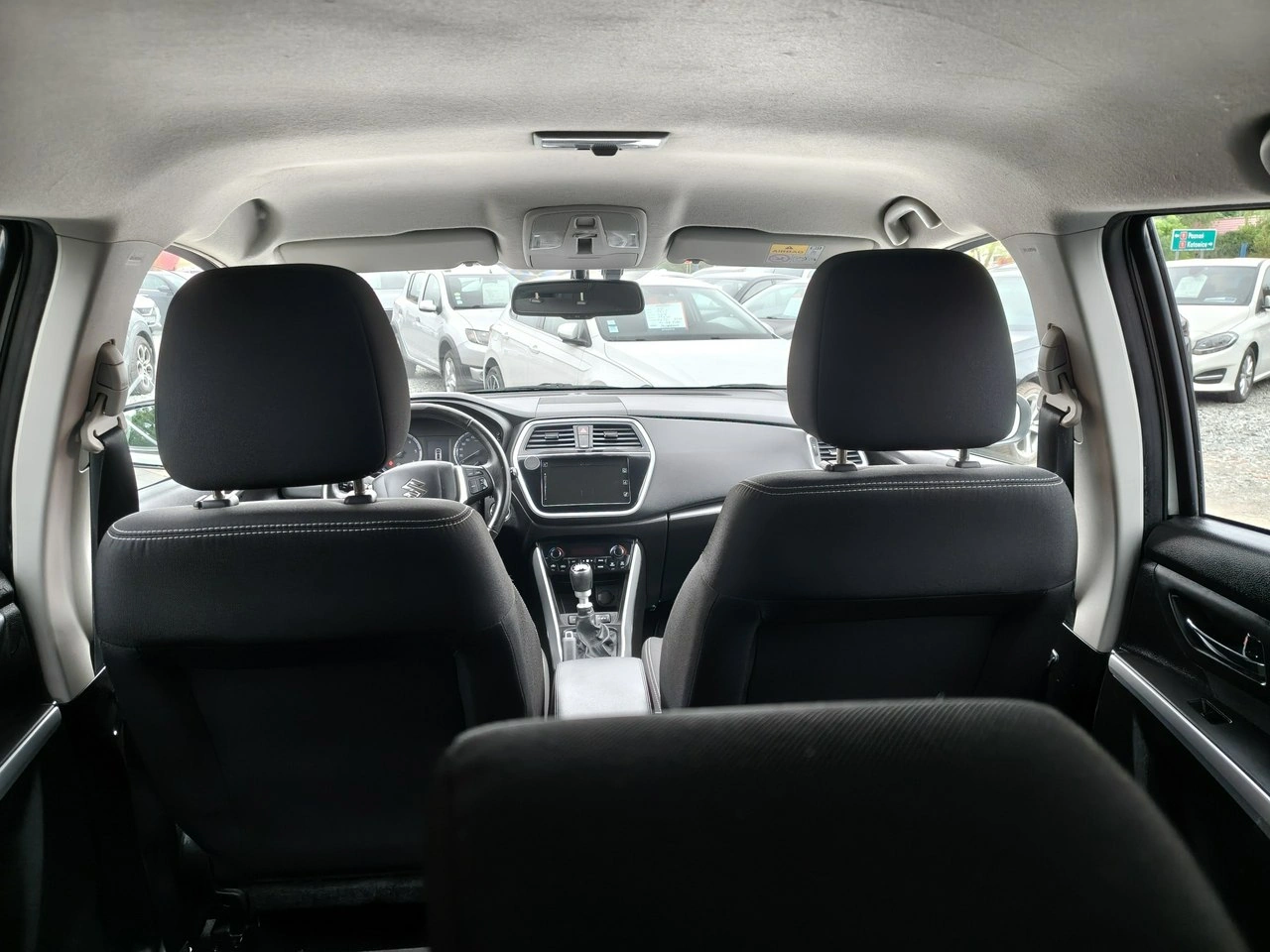 Suzuki SX4 S-Cross - Zdjęcie 15