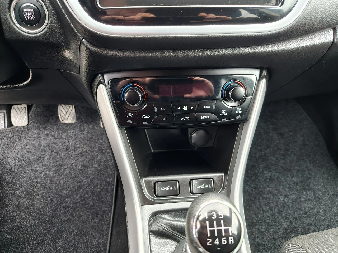 Suzuki SX4 S-Cross - Zdjęcie 13