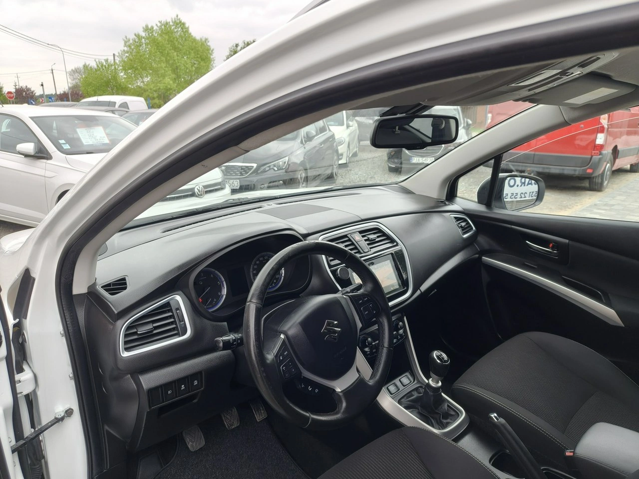 Suzuki SX4 S-Cross - Zdjęcie 7