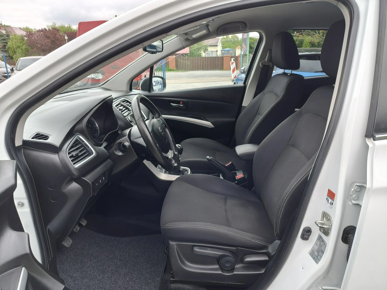 Suzuki SX4 S-Cross - Zdjęcie 6