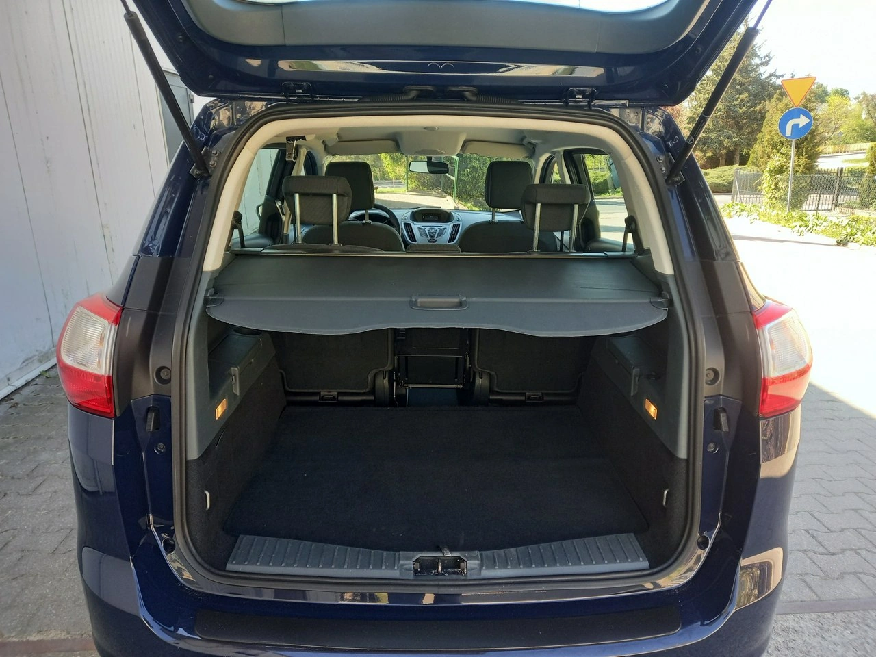 Ford C-MAX - Zdjęcie 24