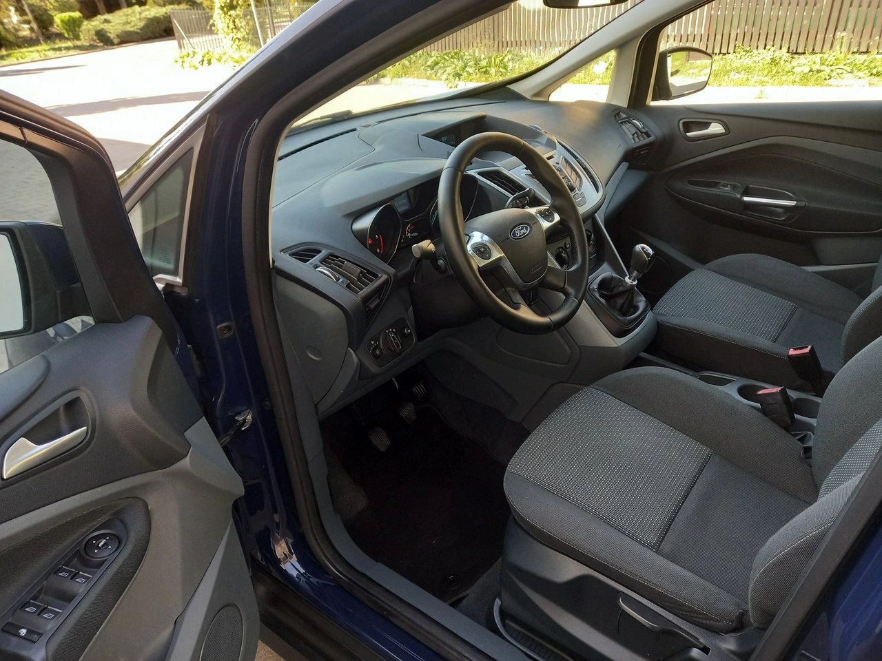 Ford C-MAX - Zdjęcie 29