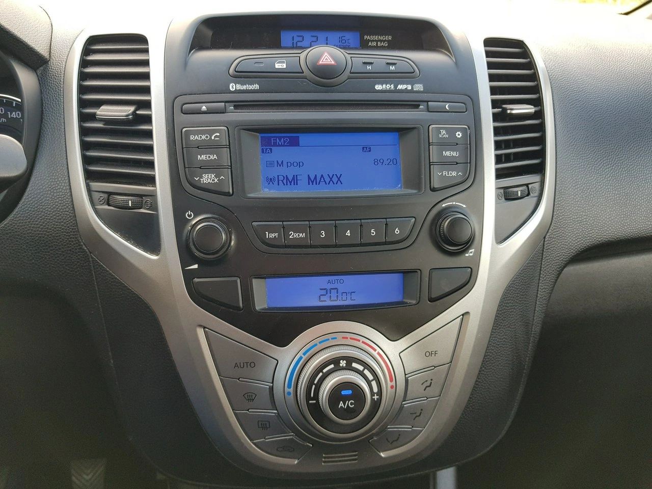 Hyundai ix20 - Zdjęcie 17