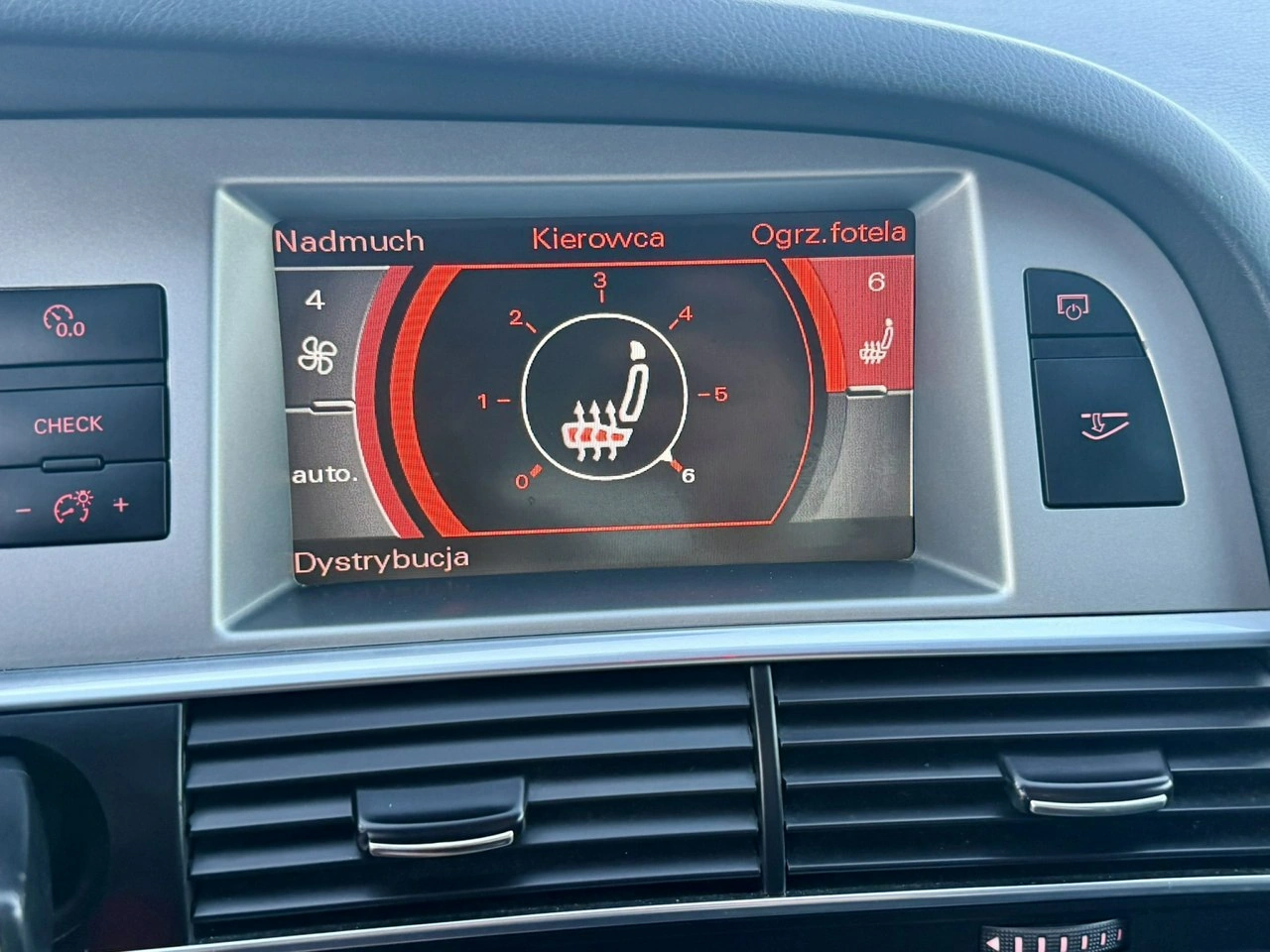 Audi A6 - Zdjęcie 16