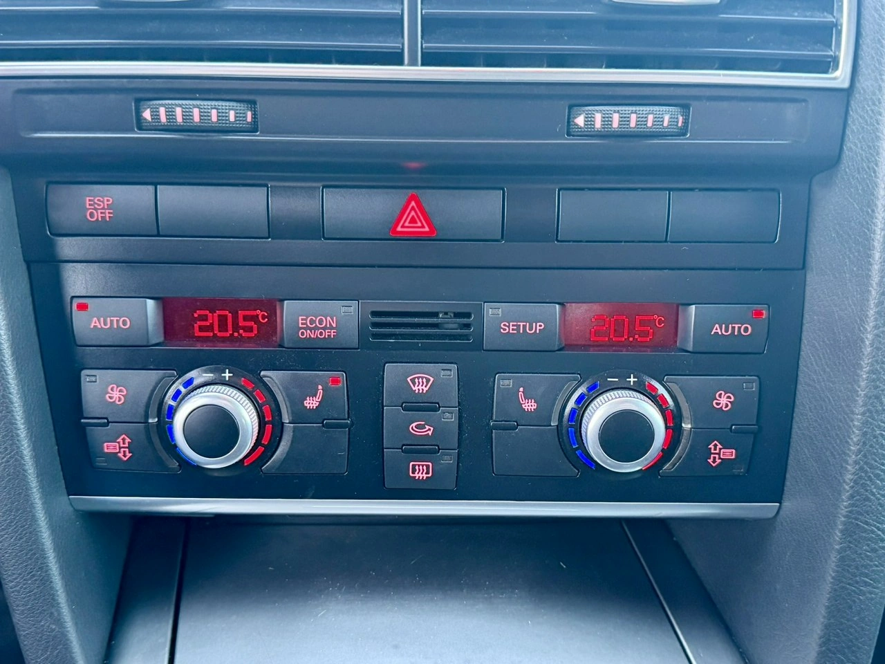 Audi A6 - Zdjęcie 17