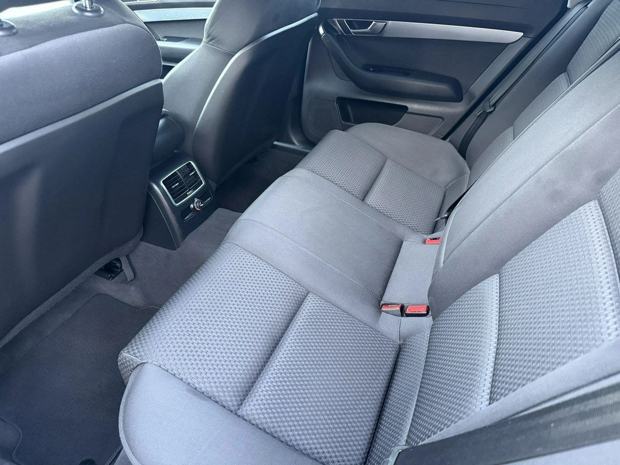 Audi A6 - Zdjęcie 6