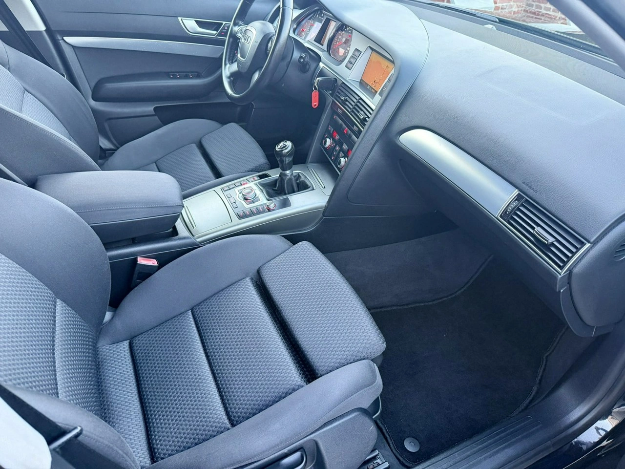 Audi A6 - Zdjęcie 8