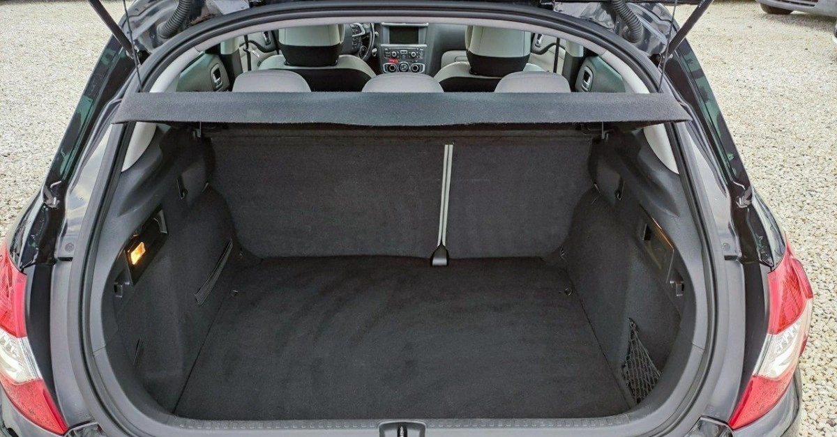 Citroën C4 - Zdjęcie 8