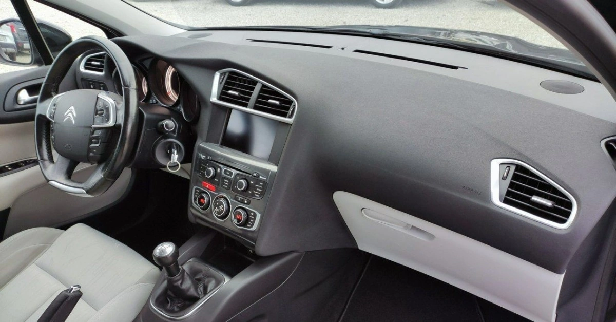 Citroën C4 - Zdjęcie 21