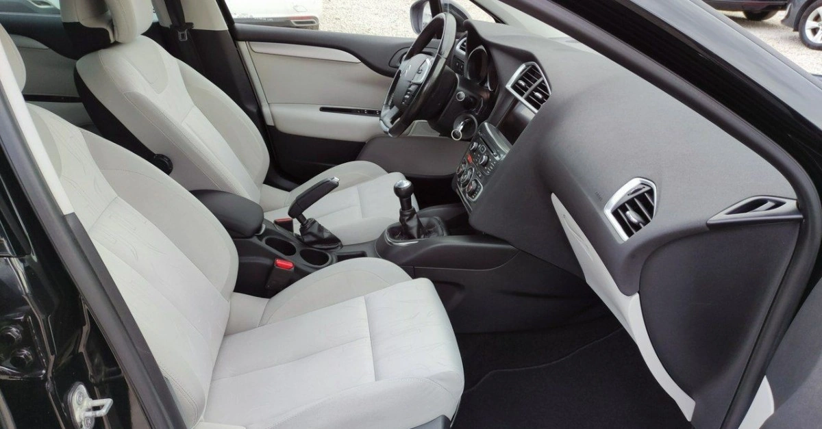 Citroën C4 - Zdjęcie 22