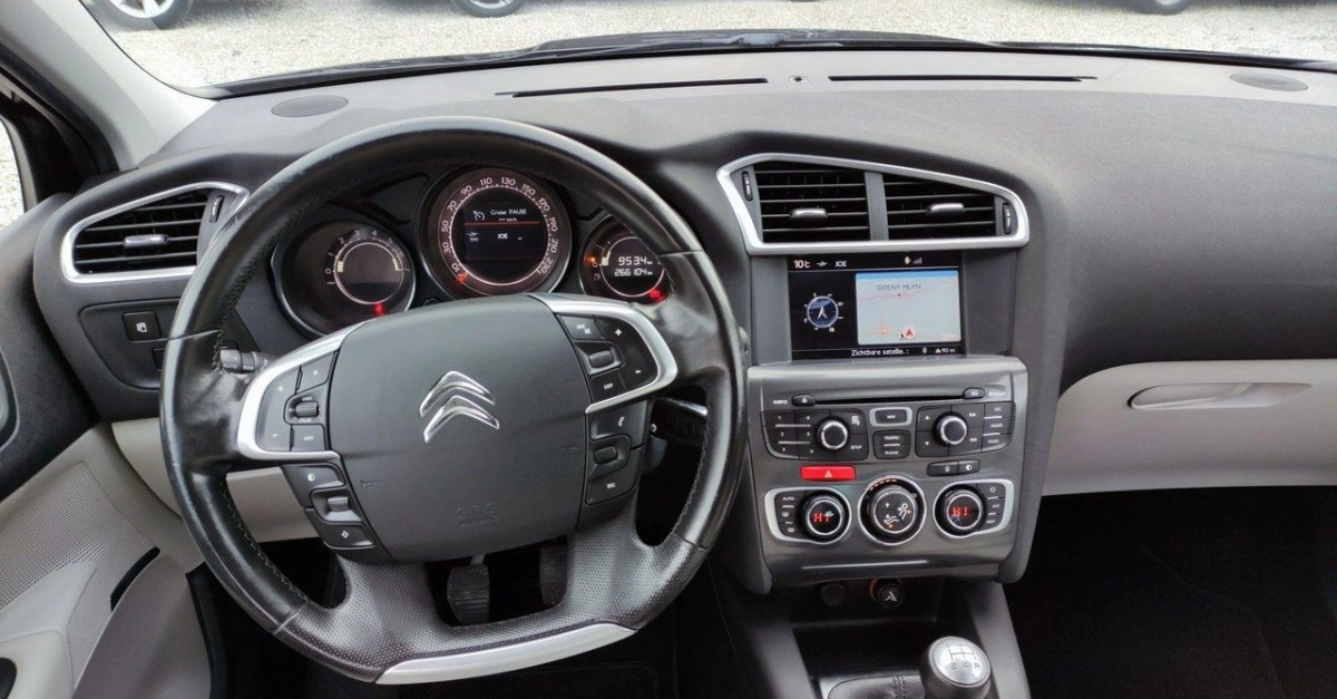 Citroën C4 - Zdjęcie 24