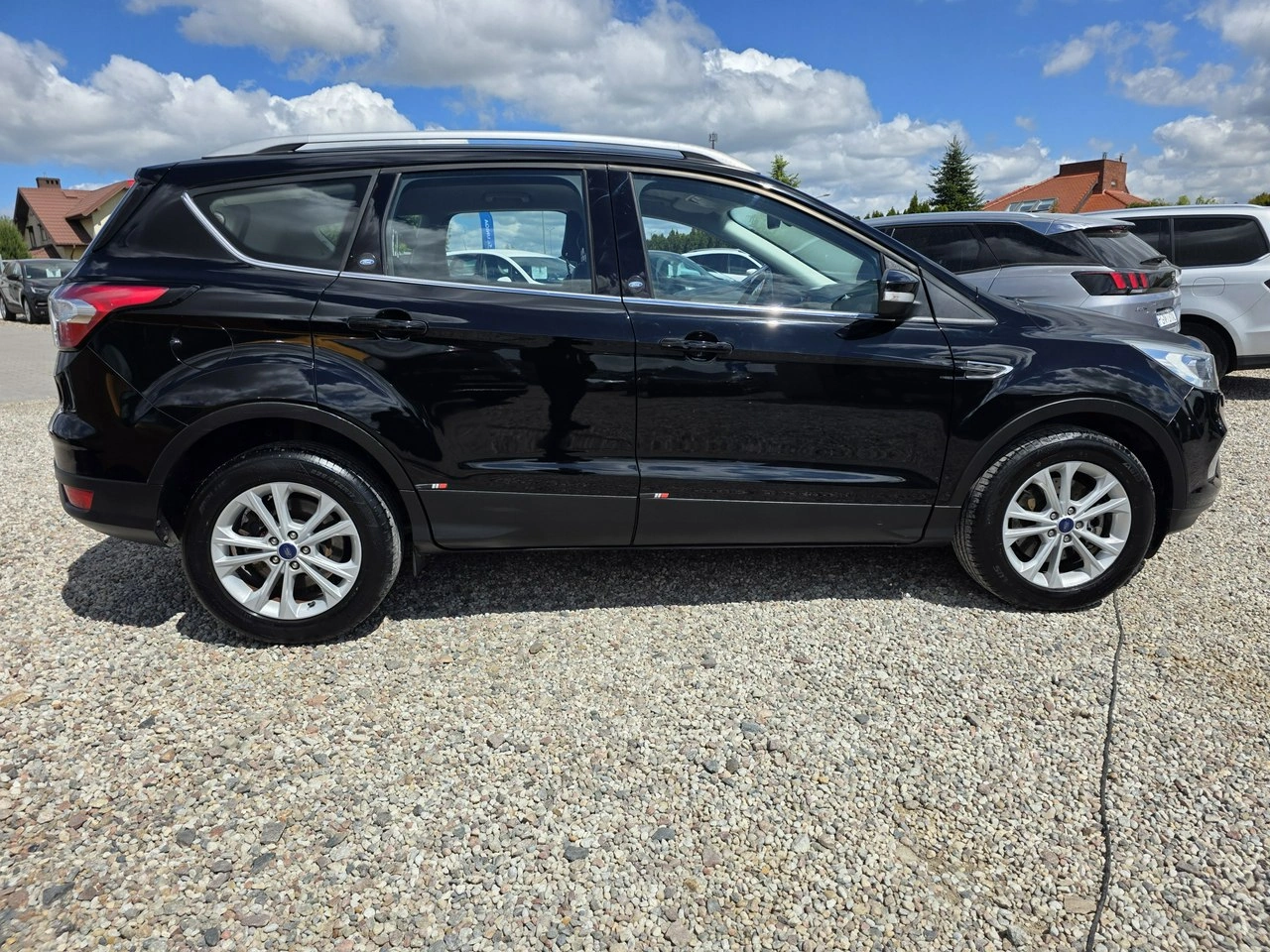 Ford Kuga - Zdjęcie 14