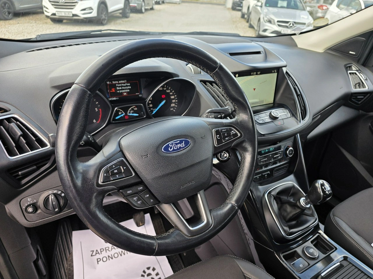 Ford Kuga - Zdjęcie 8