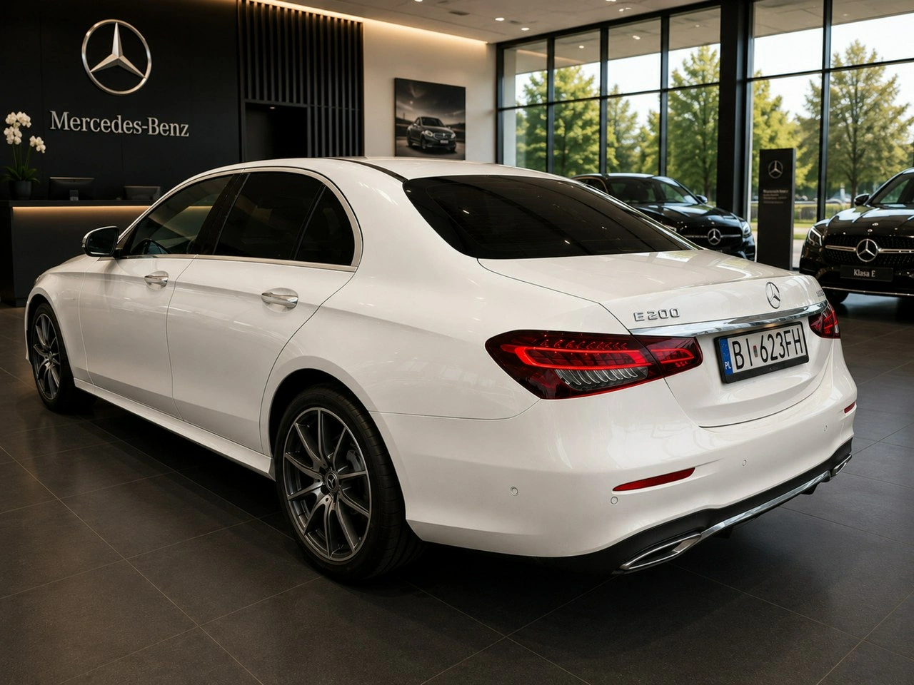 Mercedes E 200 - Zdjęcie 19
