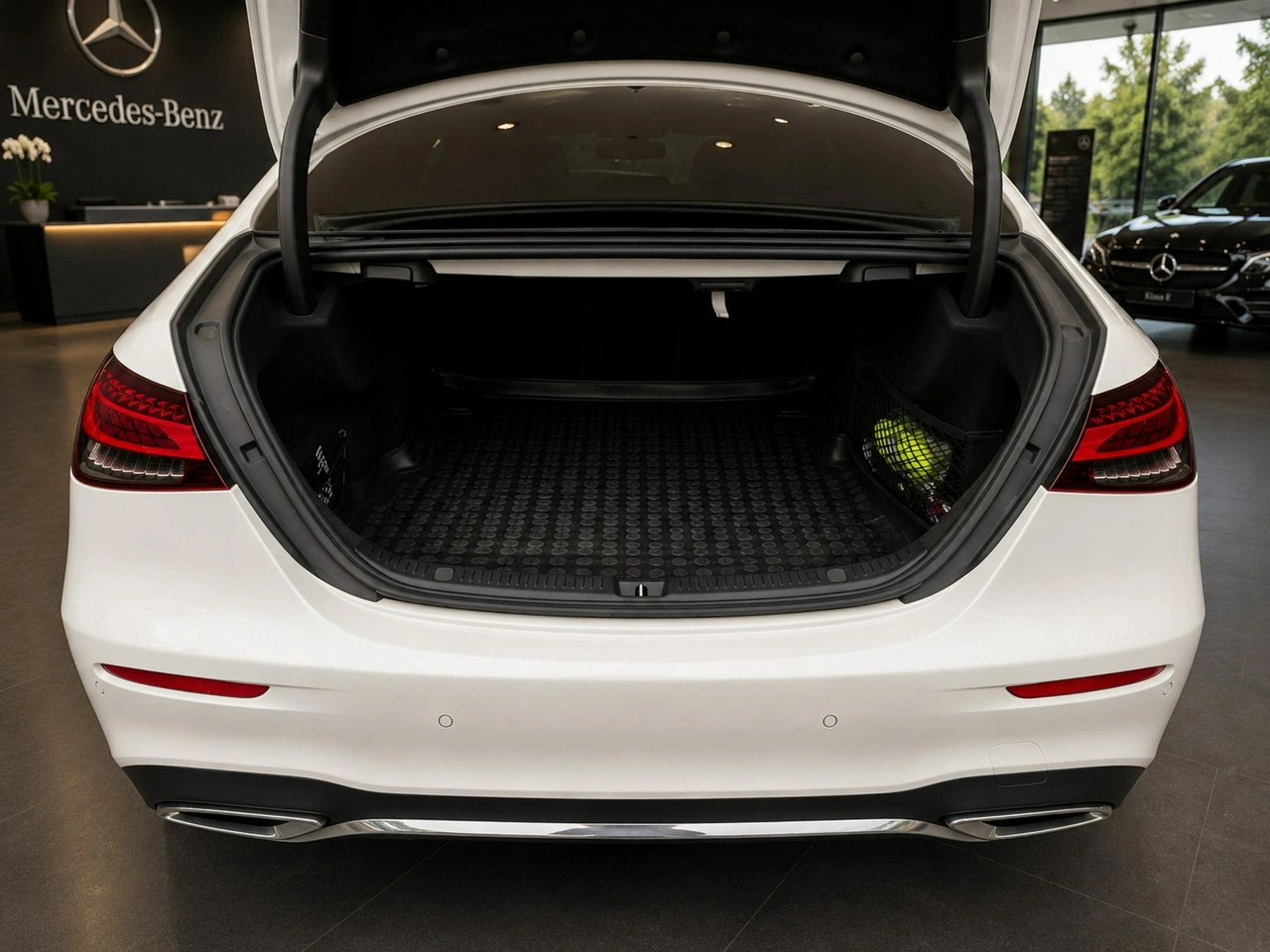 Mercedes E 200 - Zdjęcie 22