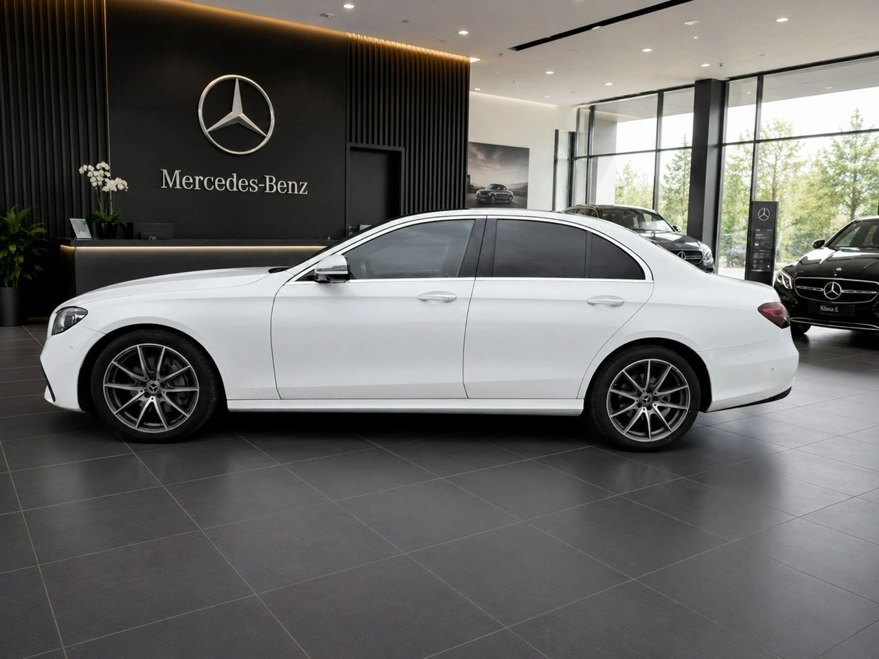 Mercedes E 200 - Zdjęcie 7