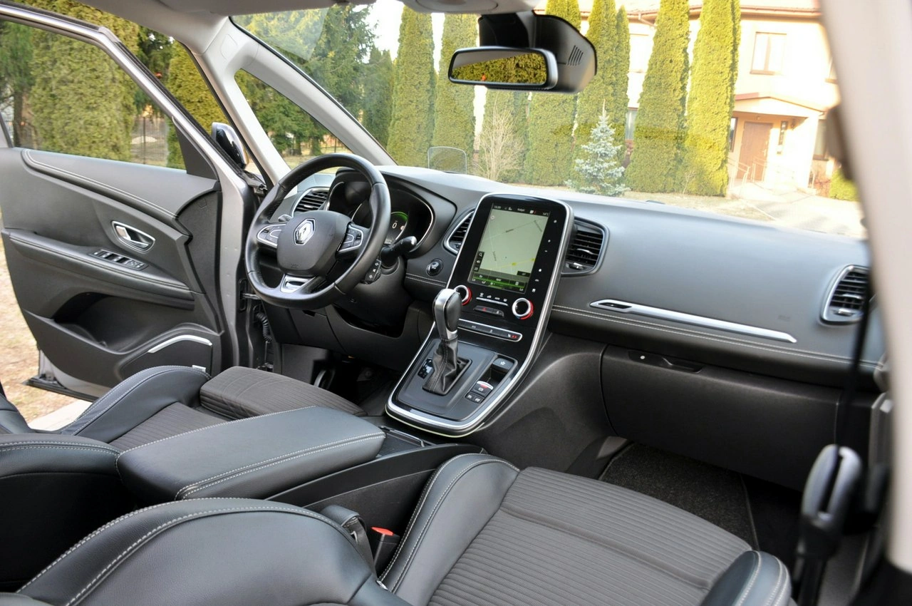 Renault Grand Scenic - Zdjęcie 25