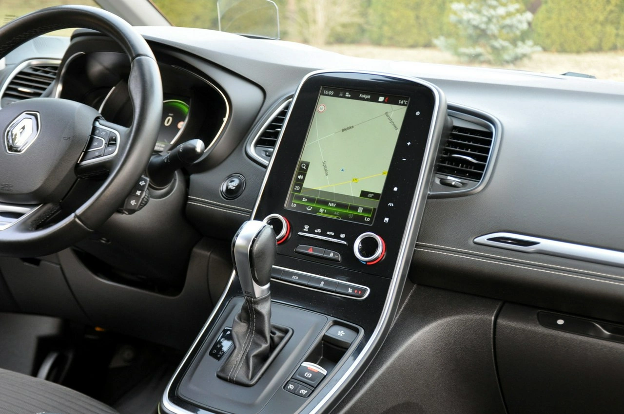 Renault Grand Scenic - Zdjęcie 27