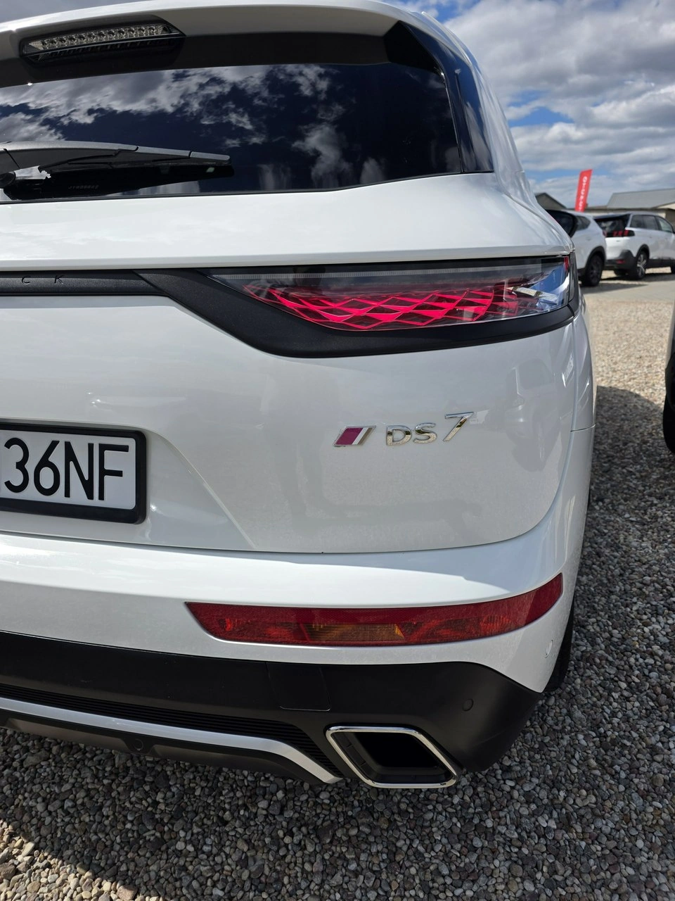DS Automobiles DS 7 Crossback - Zdjęcie 9
