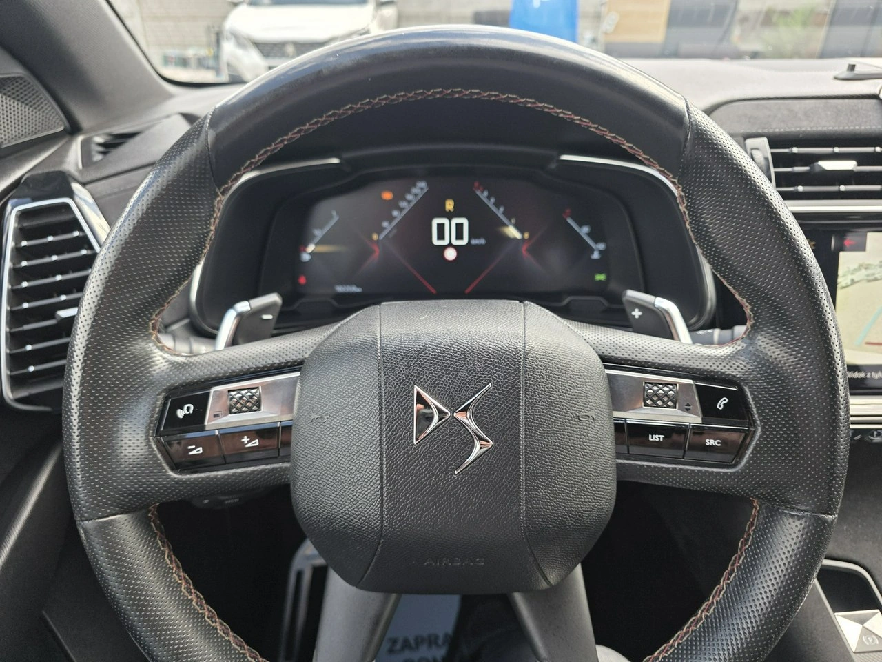 DS Automobiles DS 7 Crossback - Zdjęcie 13
