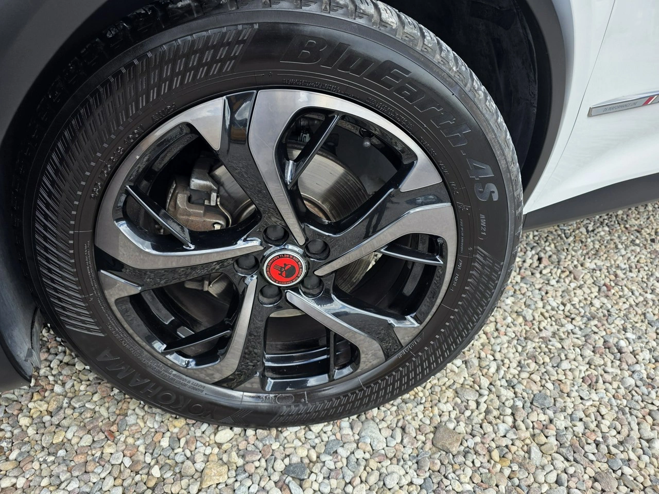 DS Automobiles DS 7 Crossback - Zdjęcie 27