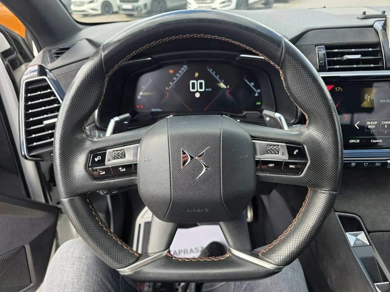 DS Automobiles DS 7 Crossback - Zdjęcie 33